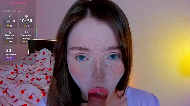 Lexxxxxxi - spank ass