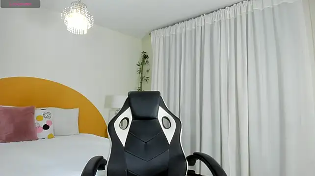 _Emmaa_Queen_