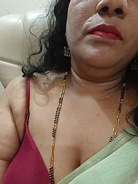 Rukmini_Rukku_97's Live XXX Chat
