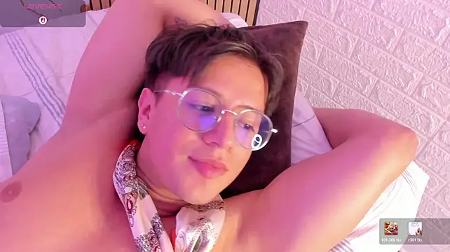 VickBennet Live XXX-chat