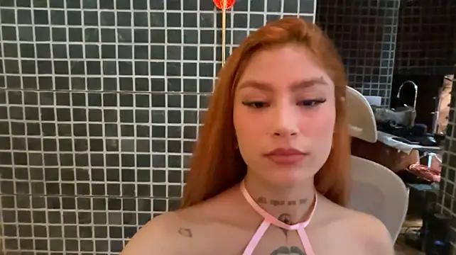 BellaMonroy - Ride a dildo.
