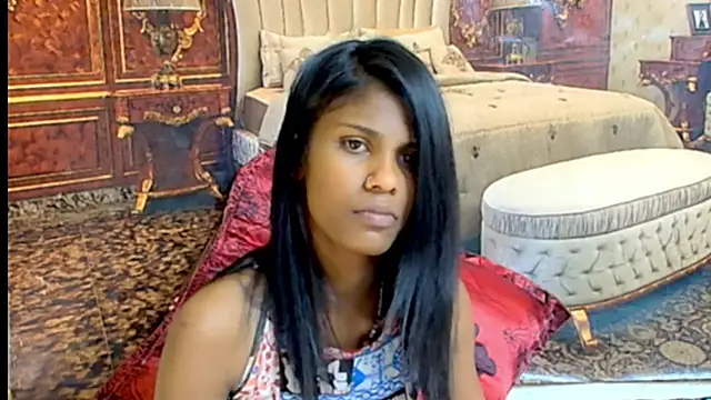 Chatroom XXX en direct de IndianSilkySpice