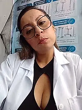 XXX chat uživo modela Dr-Kathy_23