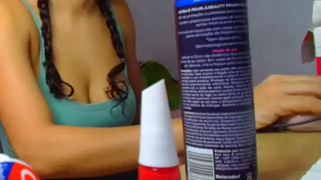 Sassa_69 Adlı Modelin Canlı XXX Sohbeti