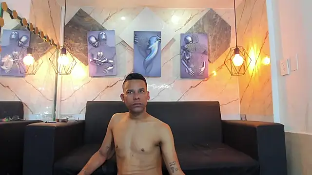 צ'אט XXX בשידור חי של Andres_Bless
