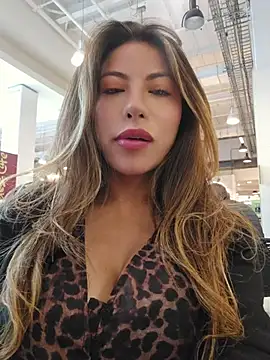 Karen_San_Miguel - play nipple in public + hot video 🥵