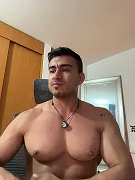 Chat +18 de Chris_Clarck ao vivo