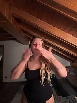 Naomi-Klein Live XXX-chat