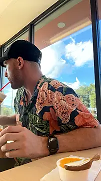 Czat XXX na żywo – Graysontaylor@xh