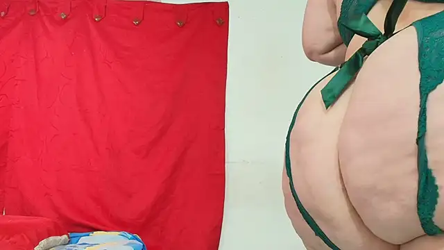 Dominant_hipss - MY BODY IN OIL