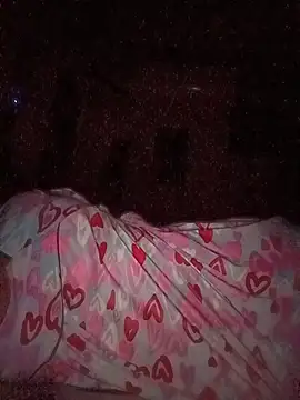 צ'אט XXX בשידור חי של StrellaStarling