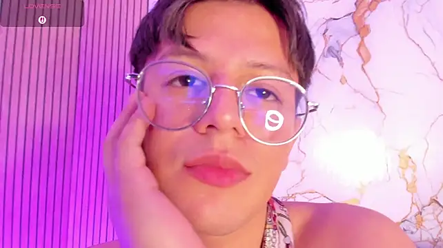 VickBennet Live XXX-Chat