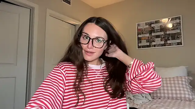 Graciesmith27 - happy OCTOBER!