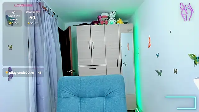 Maria_camila776 - Clamps with blowjob