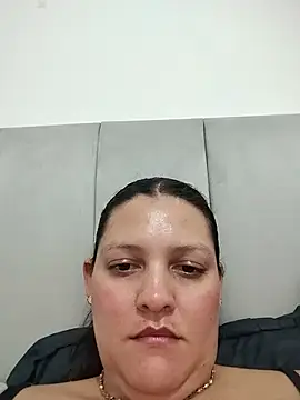 دردشة Mia_Hampton الجنسية المباشرة
