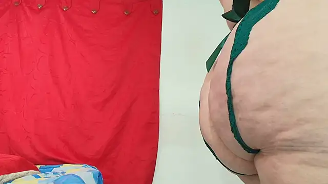 Dominant_hipss - MY BODY IN OIL
