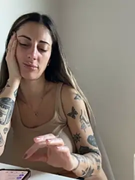 TLG_ferchule - Me quedo en tetas
