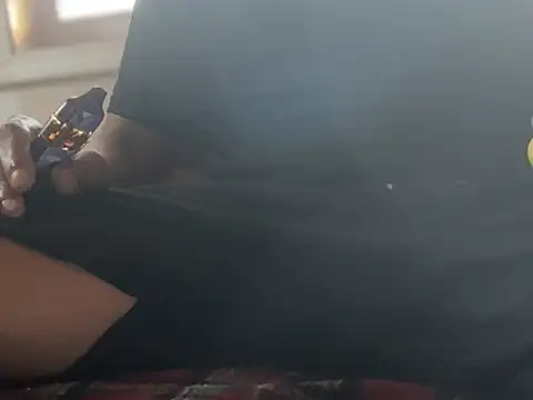 ThrowedWorldWide's Live XXX Chat