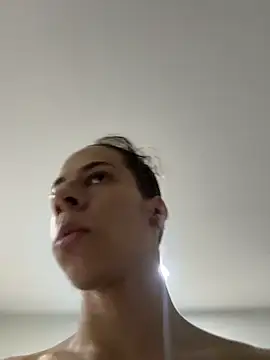 grey___27 XXX чат на живо