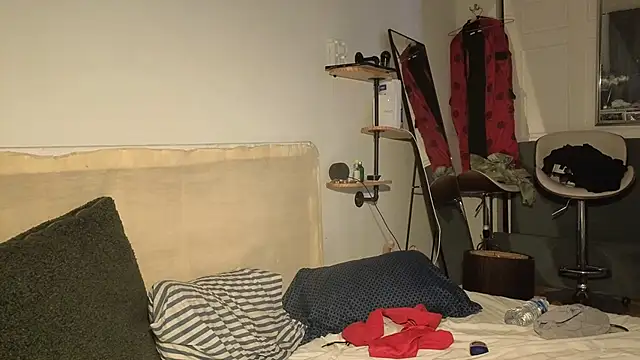 Онлайн чат XXX badboybrad11
