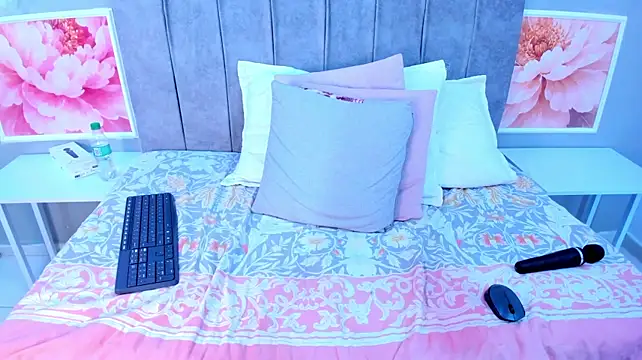 Stacey_white_ - NAKED FOR YOU