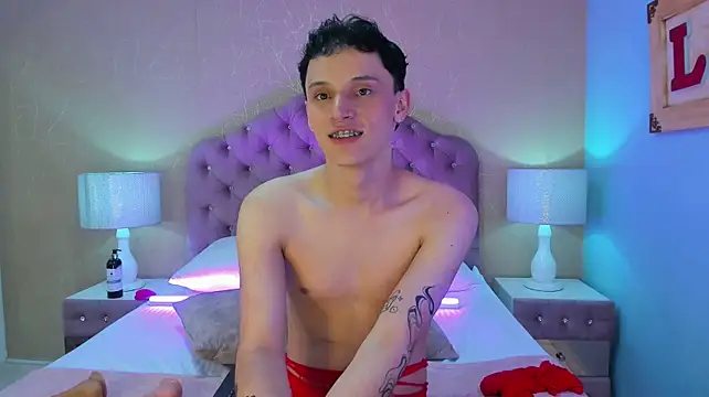 LephyStar Adlı Modelin Canlı XXX Sohbeti