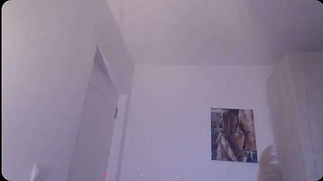 Chatroom XXX en direct de Divineblond