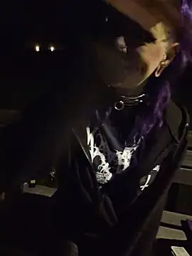Purple_Coffin666 Adlı Modelin Web Kamerası Şovu