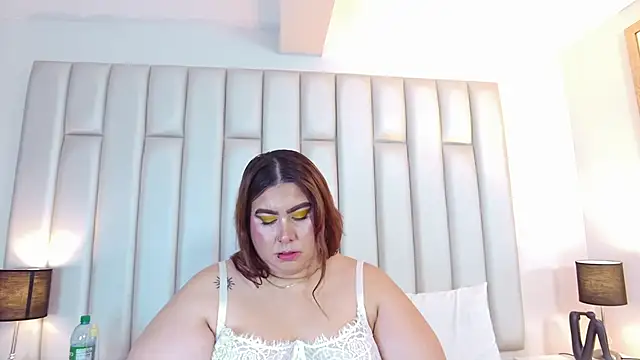 aandreaperez's Live XXX Chat