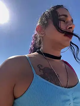 TranSexualJade95 élő XXX-chatje