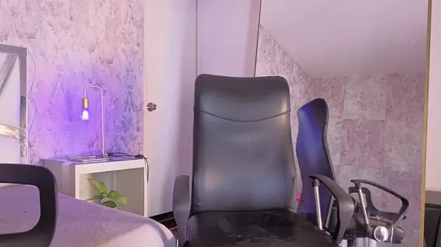Chat XXX ao vivo de dave_eliot