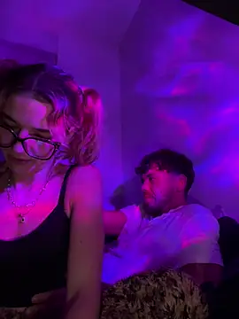 MissGoldieB - IL ME DÉMONTE DIRECT