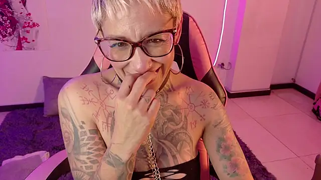Everlyn_Sex - playt tits