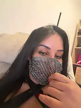 queen-chamss Webcamshow