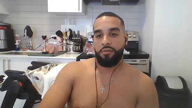 Dominicanolove XXX чат на живо