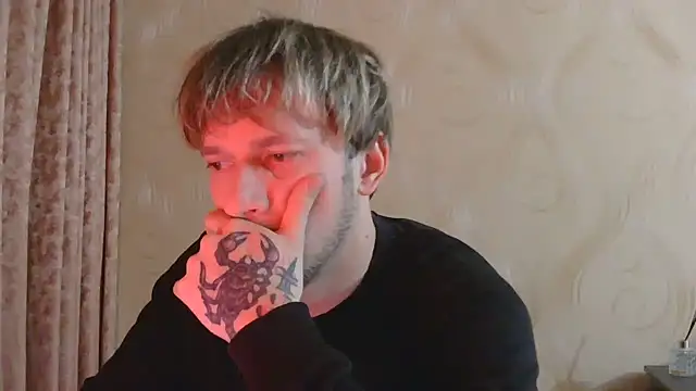 XXX chat uživo modela frama666
