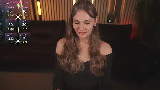 DiamondGoldie - Doggy+naked pussy