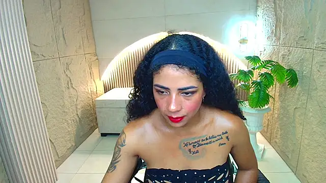 tiffany__r's Live XXX Chat