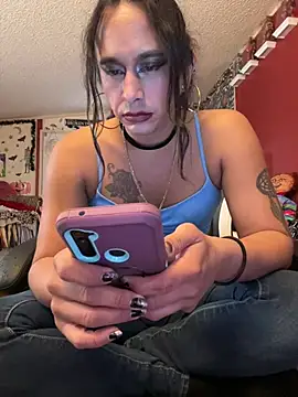 צ'אט XXX בשידור חי של TranSexualJade95