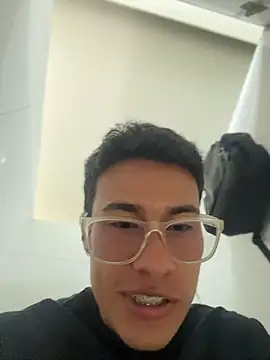 XXX chat uživo modela TavoHot_