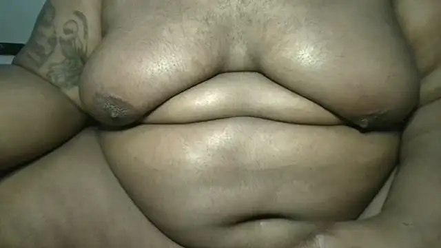 cloudychub91 XXX чат на живо