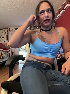 TranSexualJade95 XXX чат на живо