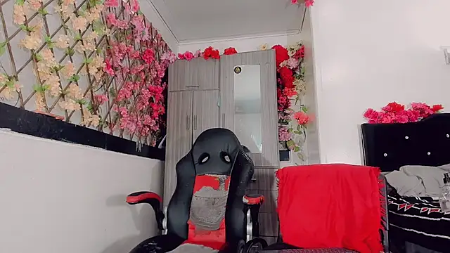 Thiara_veky_'s Live XXX Chat