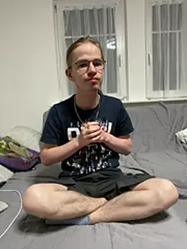YoungSebi Live XXX Chat