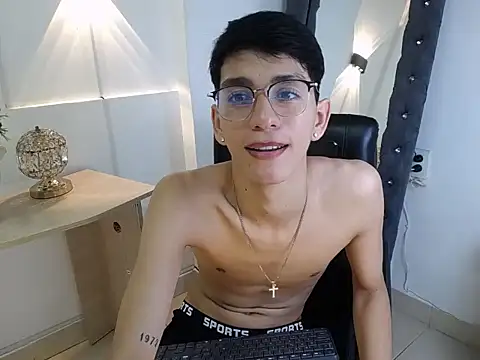 Nicolas_Rosenthal Chat XXX live