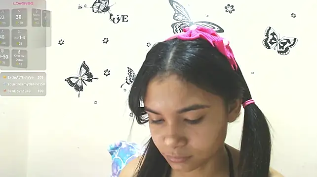 צ'אט XXX בשידור חי של liz7skinny