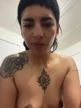 Psilocibi_spiral's Live XXX Chat