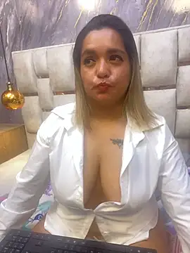 Chat XXX Live LAURAFASHION_