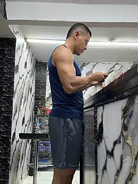 Czat XXX na żywo – Paul22cm-