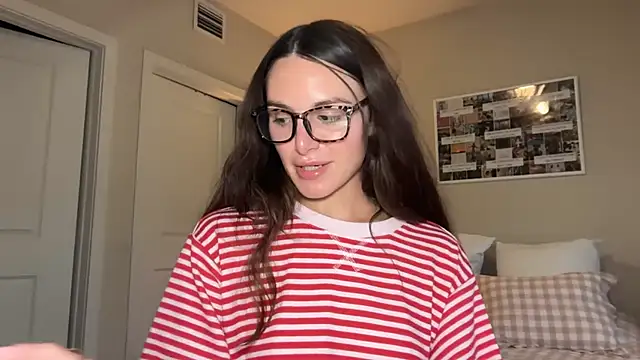 Graciesmith27 - happy OCTOBER!